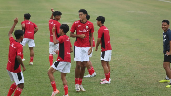 Pemain Timnas Indonesia U-17 latihan di Stadion Mini Dispora Sumut. [Istimewa]